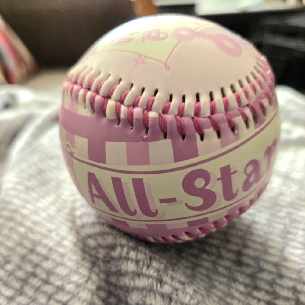 "It's a girl!" Pink baseball
